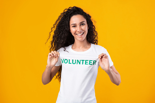 O voluntariado é definido como trabalho. (Foto: iStock).